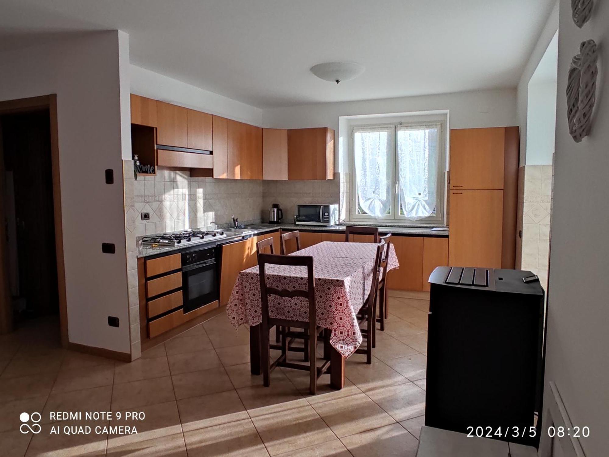 Casa "La Forcella" Villa Brembilla Exteriör bild